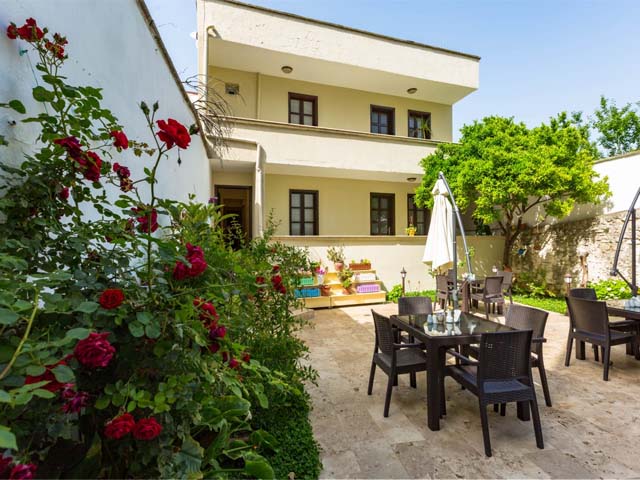 Old Town Boutique Hotel